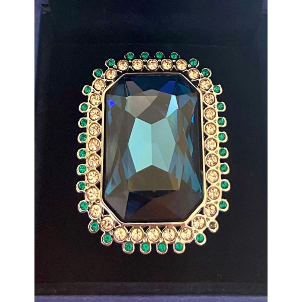 NIB Swarovski Spectacle Statement Ring Size 52